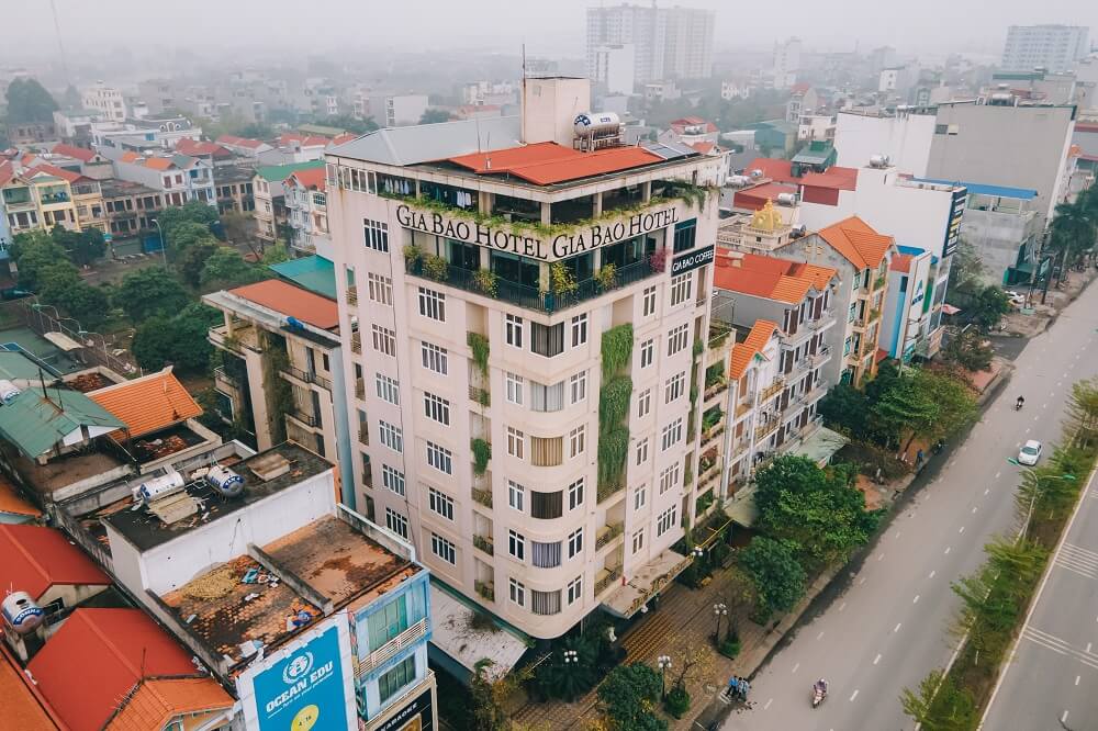 Khách sạn Gia Bảo nằm ngay mặt đường Lý Thánh Tông, Thành Phố Từ Sơn, Bắc Ninh